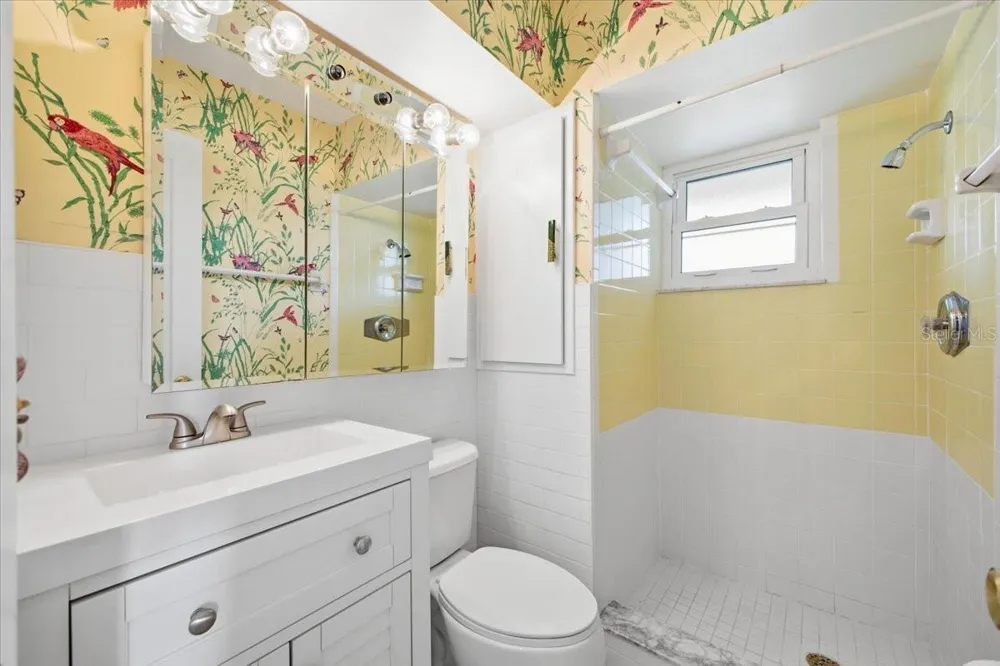 611 GULF DRIVE #C29 Bradenton Beach, FL 34217