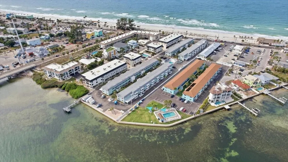 611 GULF DRIVE #C29 Bradenton Beach, FL 34217