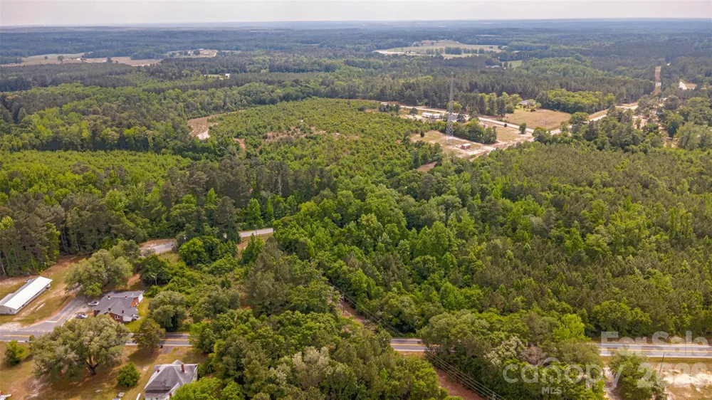 2713 Macedonia Angelus Road Jefferson, SC 29718