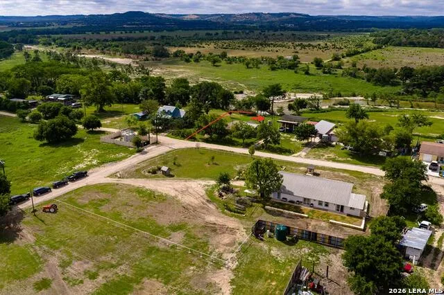 121 Simpson Rd Comfort, TX 78013
