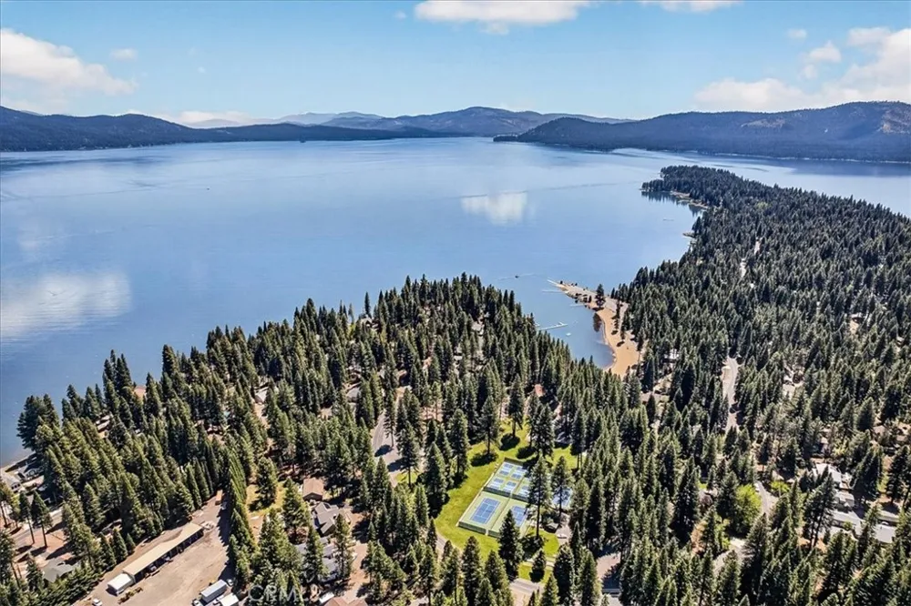 915 Golf Club Lake Almanor Peninsula, CA 96137