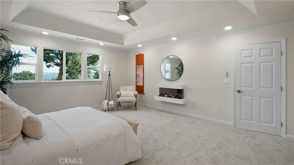 17867 Deer Hill Road Hidden Valley Lake, CA 95467