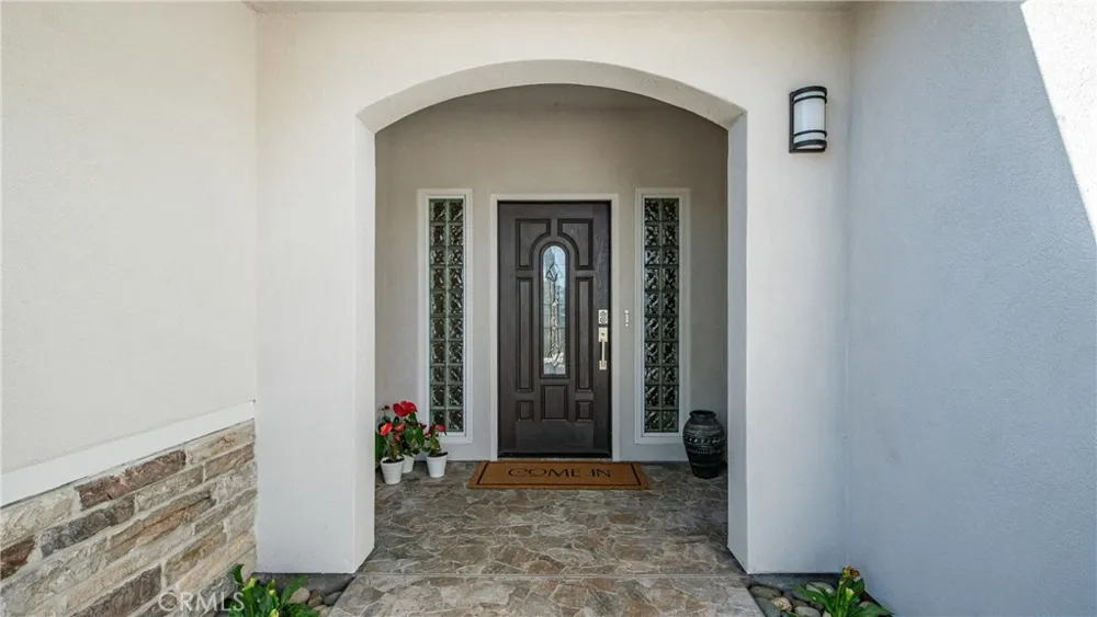 17867 Deer Hill Road Hidden Valley Lake, CA 95467