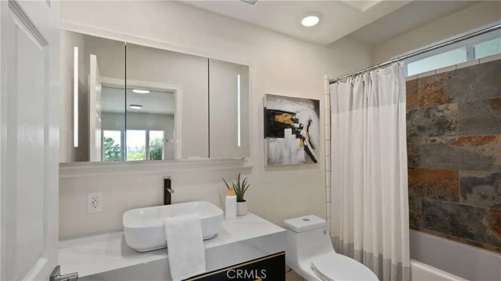 17867 Deer Hill Road Hidden Valley Lake, CA 95467