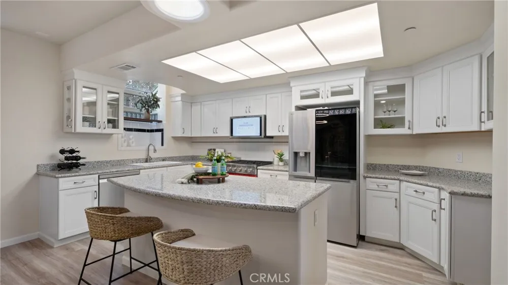 17867 Deer Hill Road Hidden Valley Lake, CA 95467