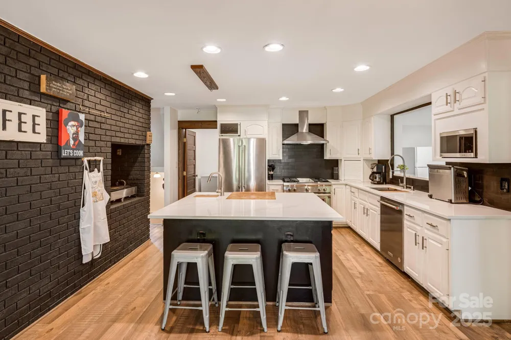 131 Jonadel Court Lake Lure, NC 28746