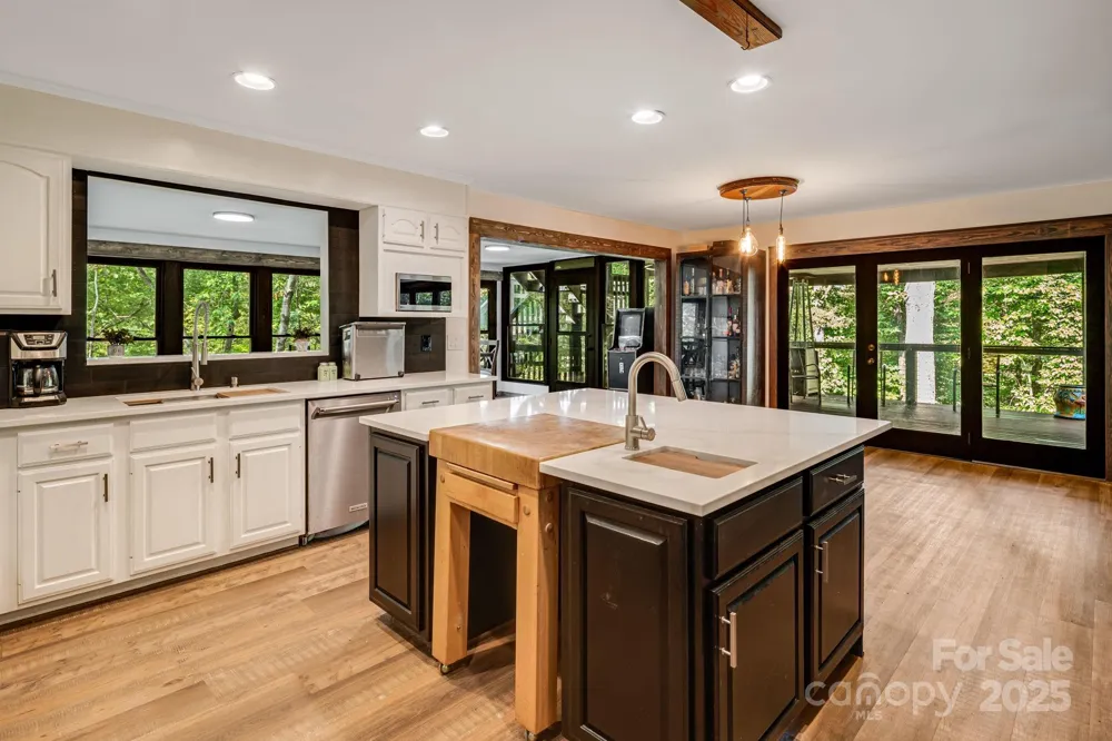 131 Jonadel Court Lake Lure, NC 28746