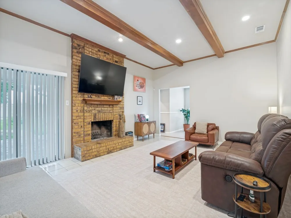 2111 Meredith Lane Richardson, TX 75081