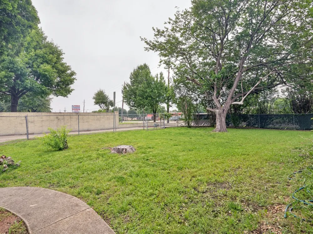 2111 Meredith Lane Richardson, TX 75081