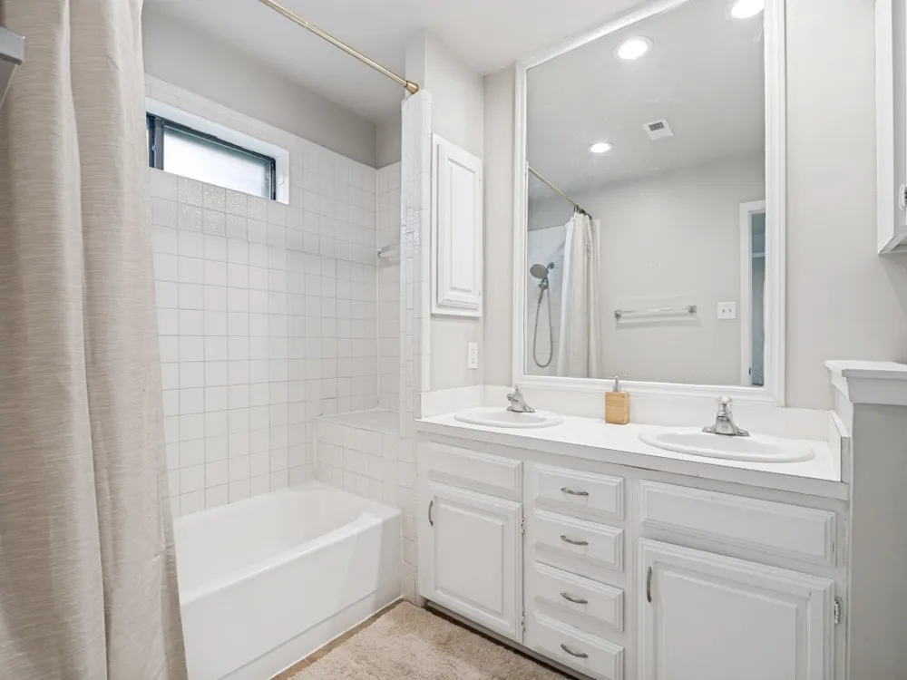 2111 Meredith Lane Richardson, TX 75081