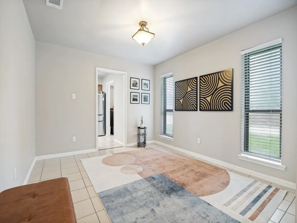 2111 Meredith Lane Richardson, TX 75081