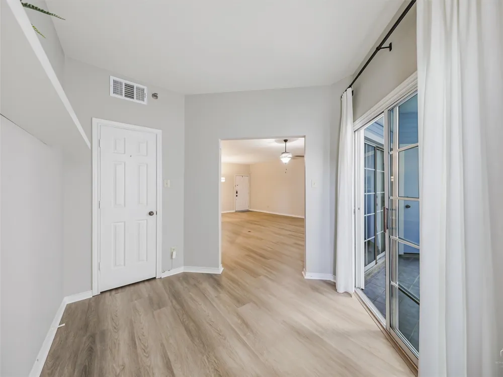 1010 Allen Street #214 Dallas, TX 75204