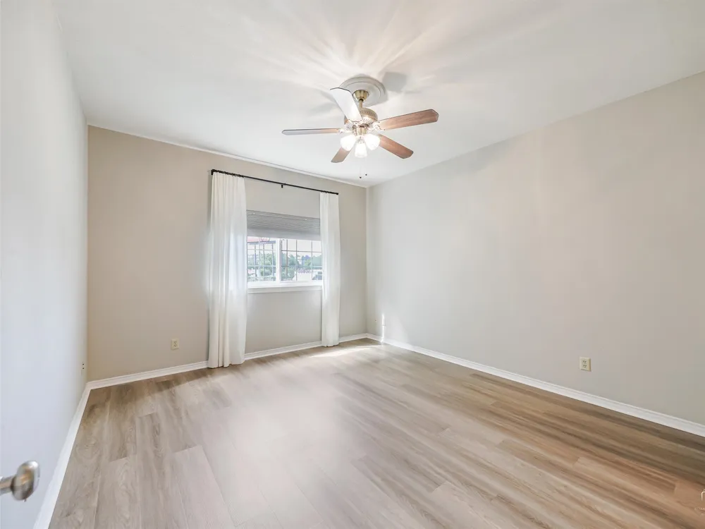 1010 Allen Street #214 Dallas, TX 75204