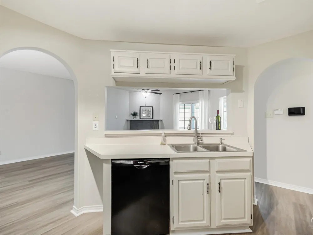 1010 Allen Street #214 Dallas, TX 75204