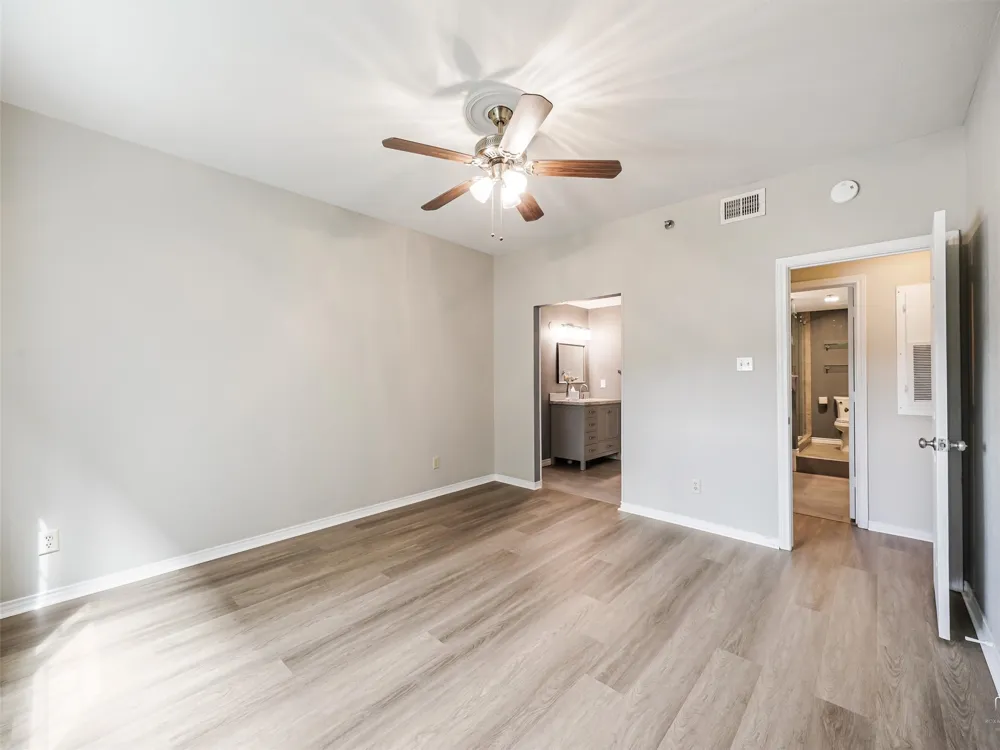 1010 Allen Street #214 Dallas, TX 75204