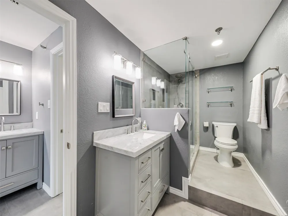 1010 Allen Street #214 Dallas, TX 75204