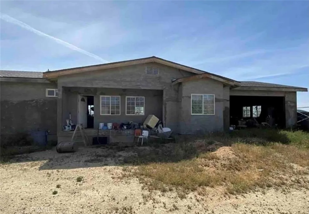 14555 Bellflower Santa Margarita, CA 93453