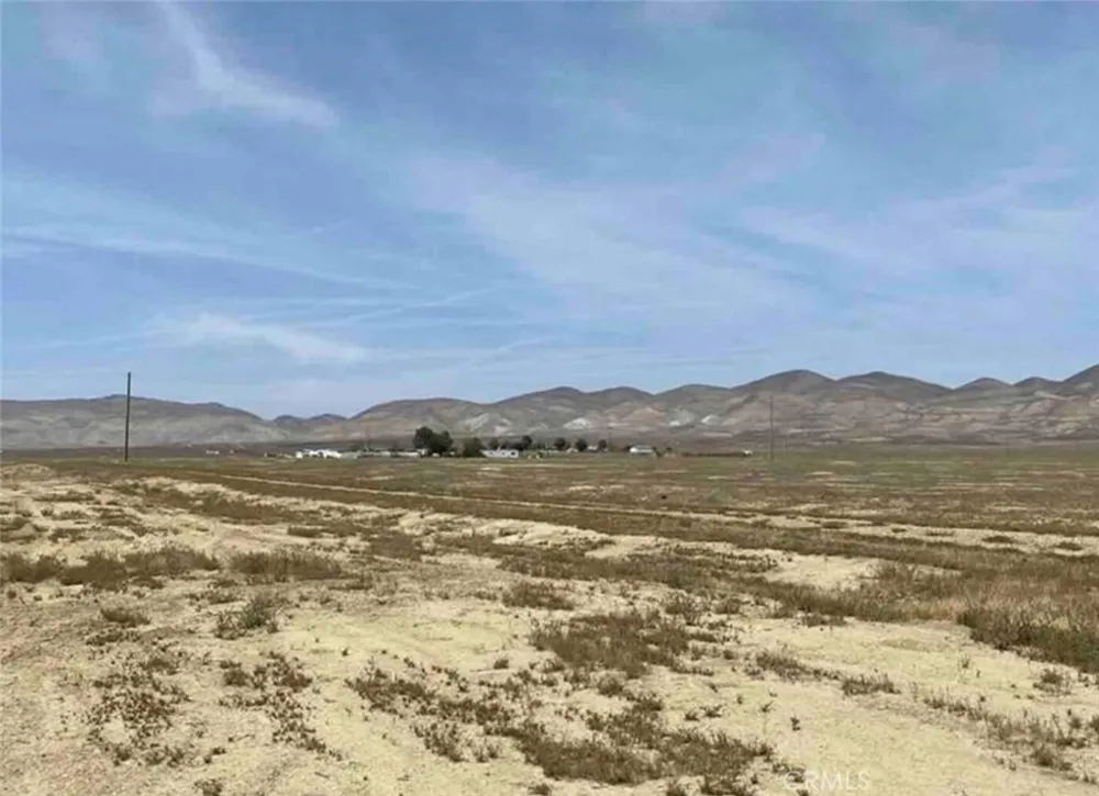 14555 Bellflower Santa Margarita, CA 93453