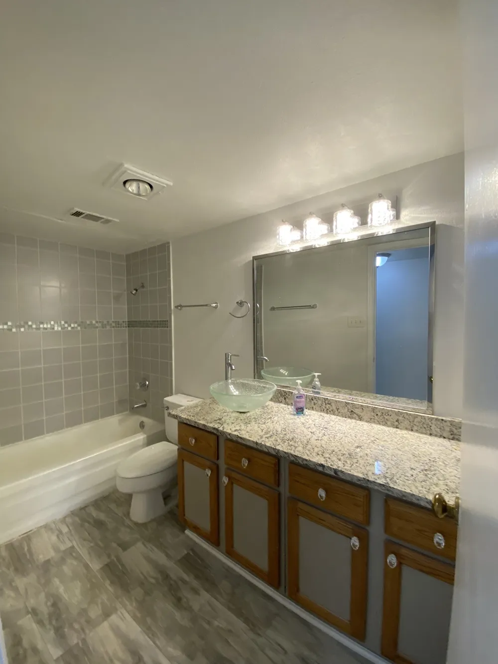 9801 Royal Lane #208 Dallas, TX 75231
