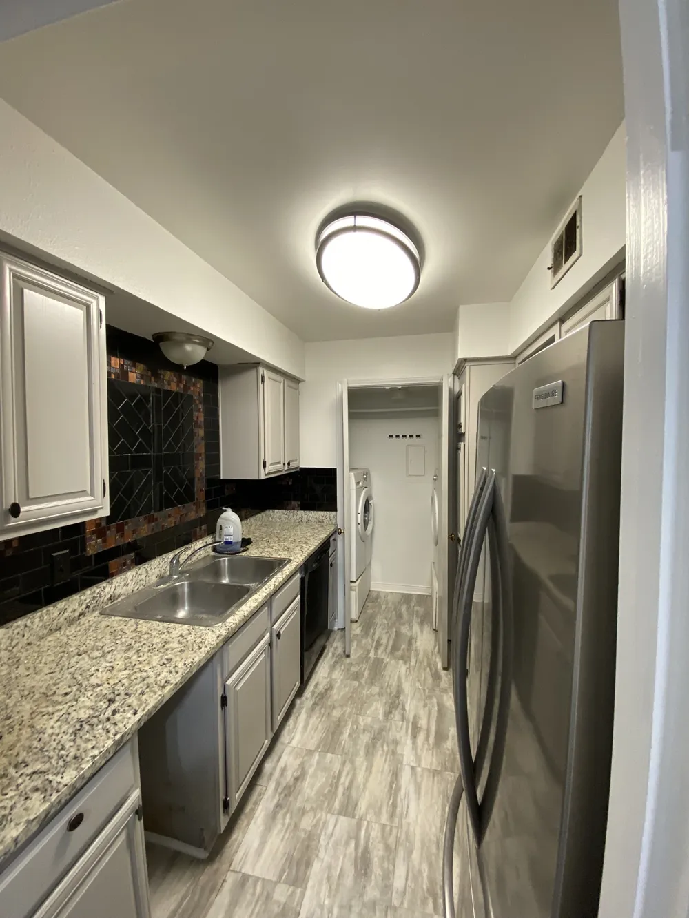 9801 Royal Lane #208 Dallas, TX 75231