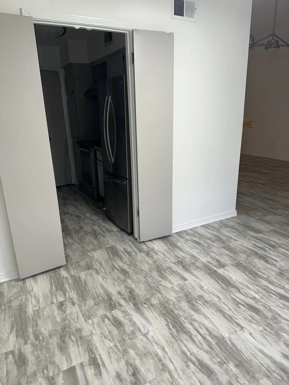 9801 Royal Lane #208 Dallas, TX 75231