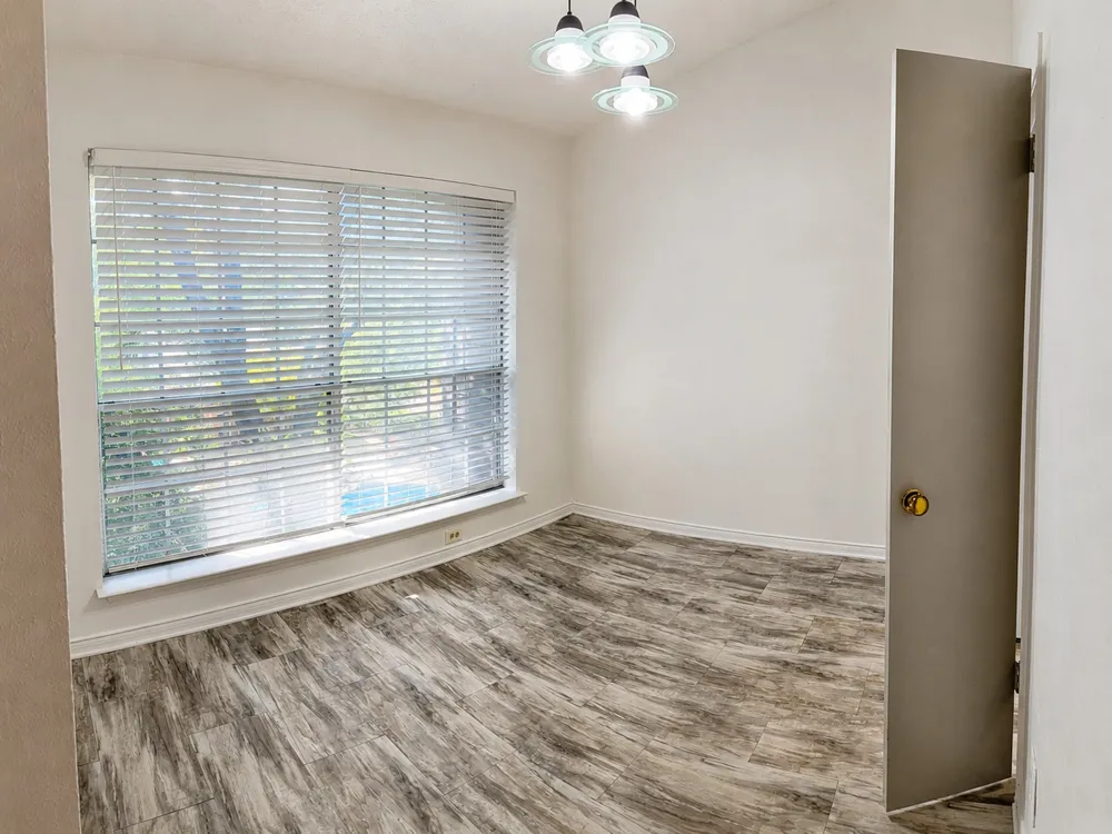 9801 Royal Lane #208 Dallas, TX 75231