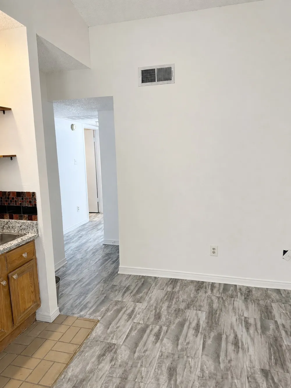 9801 Royal Lane #208 Dallas, TX 75231