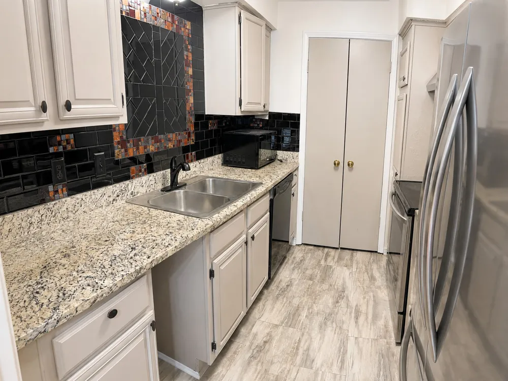 9801 Royal Lane #208 Dallas, TX 75231