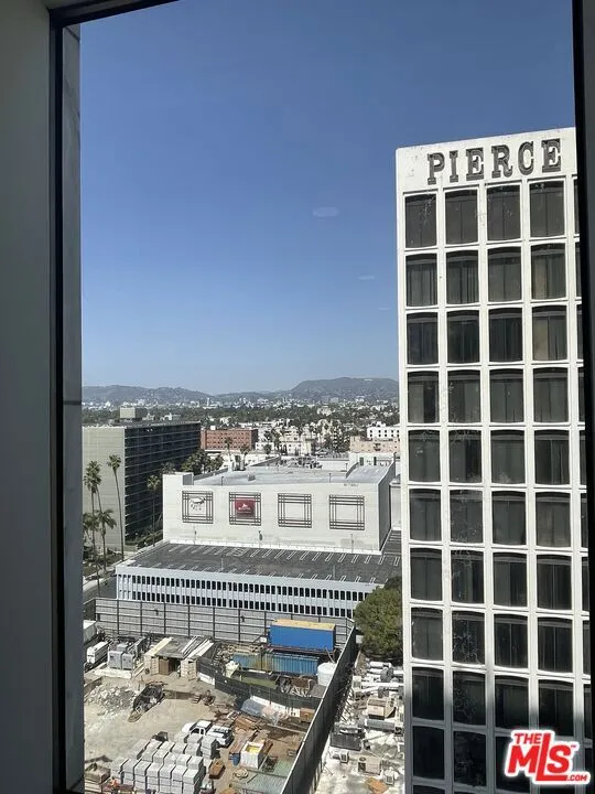 3810 Wilshire Boulevard #1001 Los Angeles, CA 90010