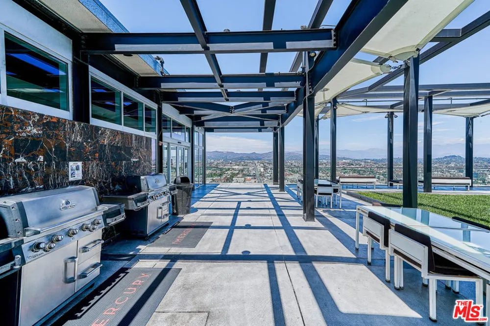 3810 Wilshire Boulevard #1001 Los Angeles, CA 90010
