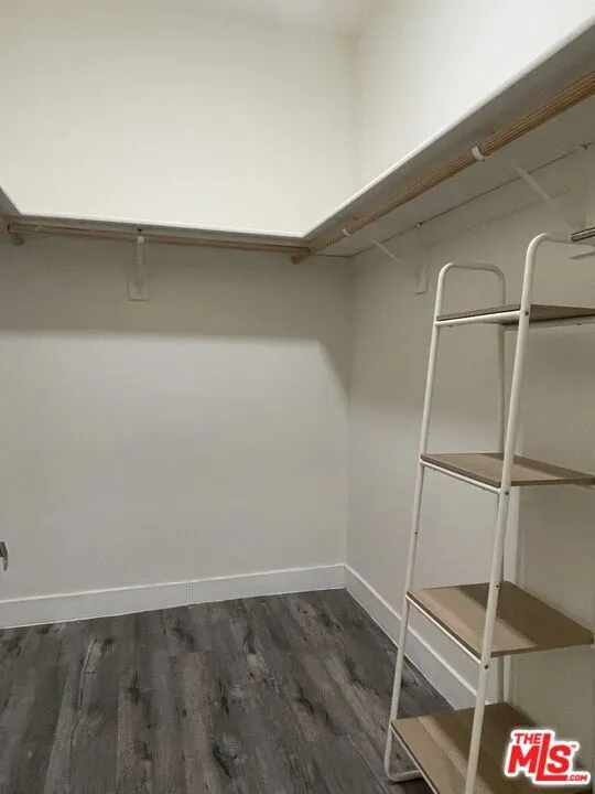 3810 Wilshire Boulevard #1001 Los Angeles, CA 90010