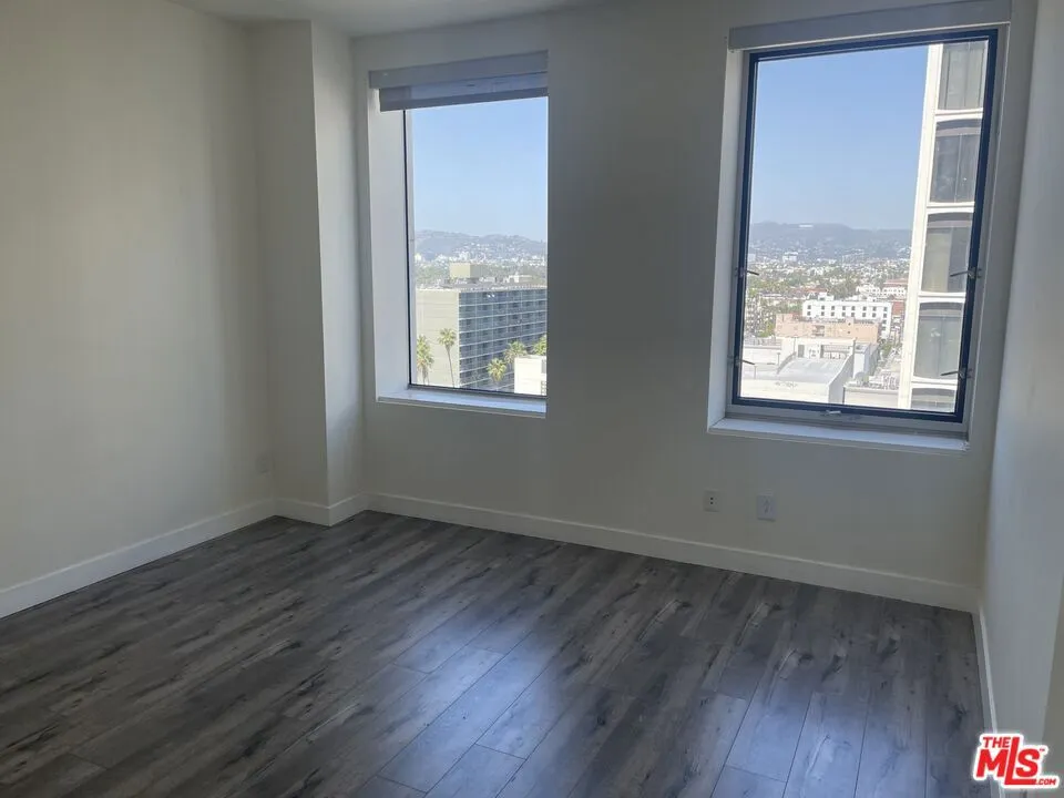 3810 Wilshire Boulevard #1001 Los Angeles, CA 90010
