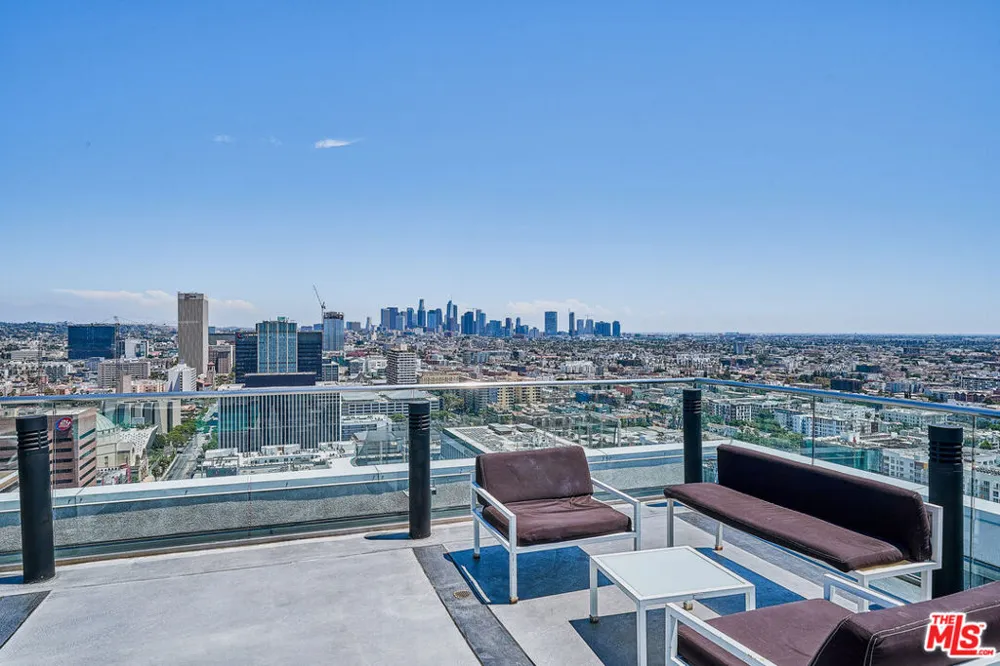 3810 Wilshire Boulevard #1001 Los Angeles, CA 90010
