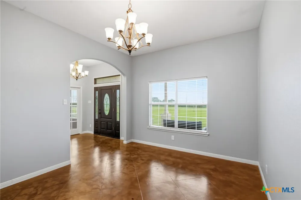 335 County Road 320 Edna, TX 77957