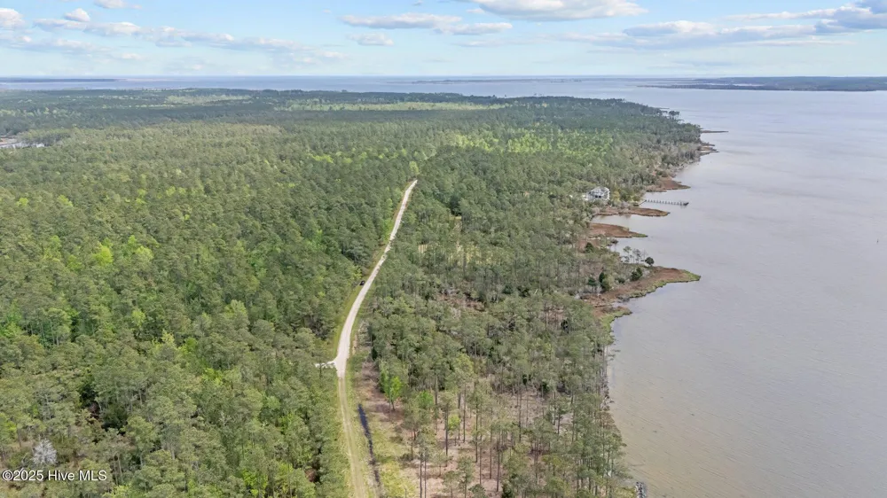 3411 Upper Neck Road Bayboro, NC 28515