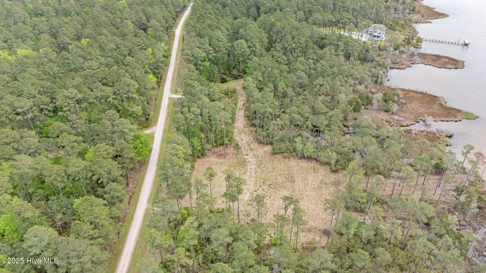 3411 Upper Neck Road Bayboro, NC 28515