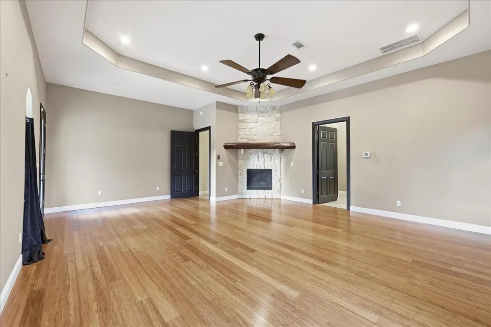 5215 Tomcat Trail Orange, TX 77632