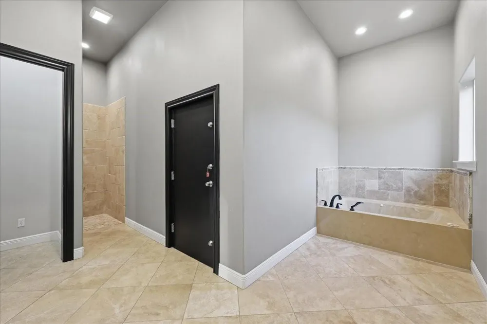 5215 Tomcat Trail Orange, TX 77632