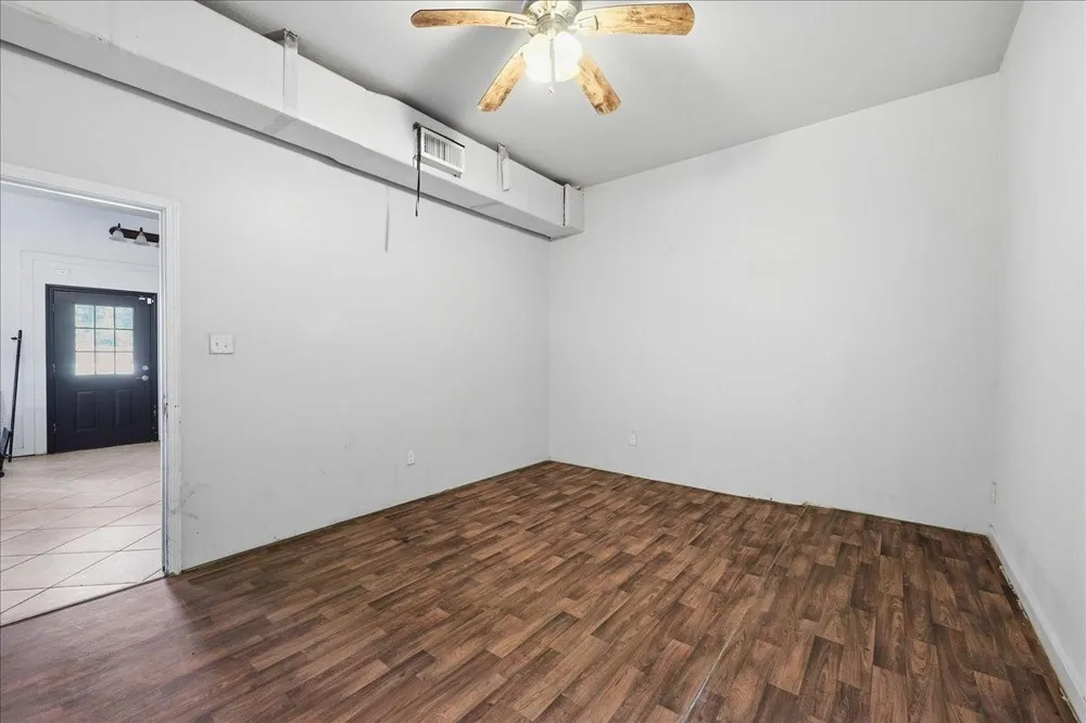 5215 Tomcat Trail Orange, TX 77632