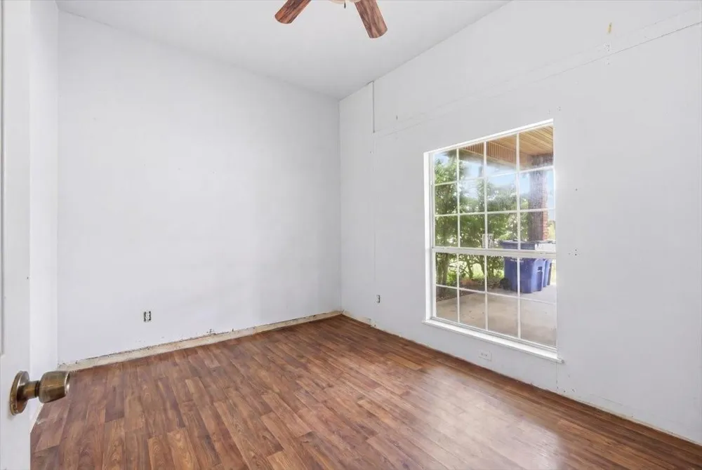 5215 Tomcat Trail Orange, TX 77632