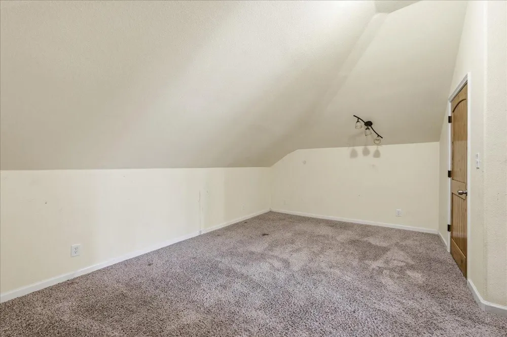 5215 Tomcat Trail Orange, TX 77632