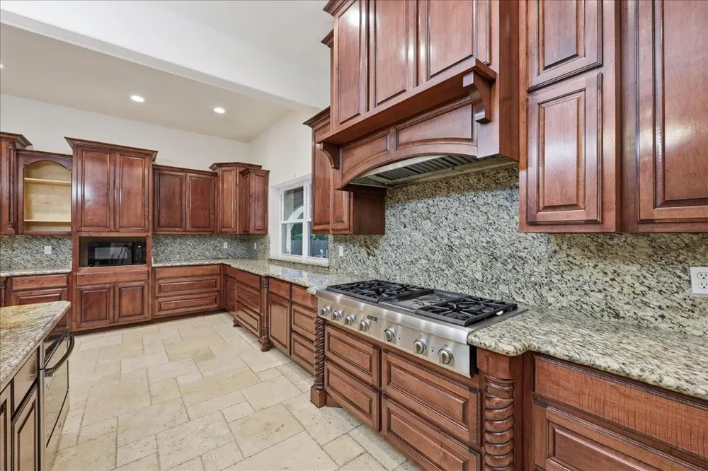 5215 Tomcat Trail Orange, TX 77632