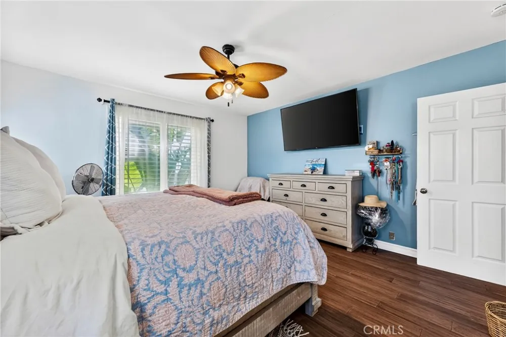 14708 S Denker Gardena, CA 90247