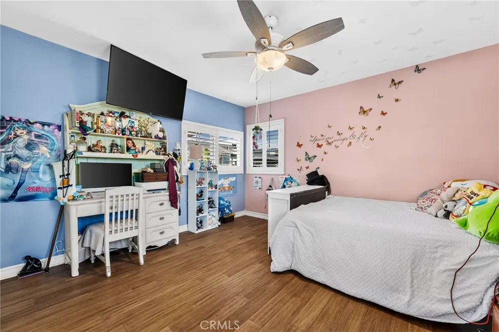 14708 S Denker Gardena, CA 90247