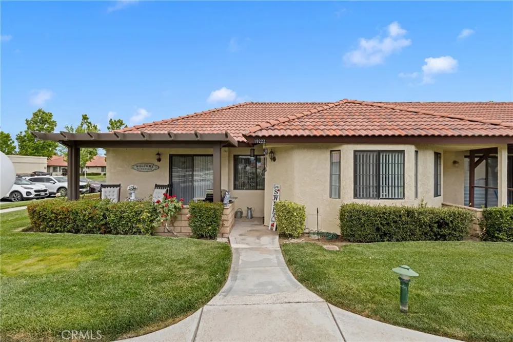 19222 Cottonwood Drive Apple Valley, CA 92308