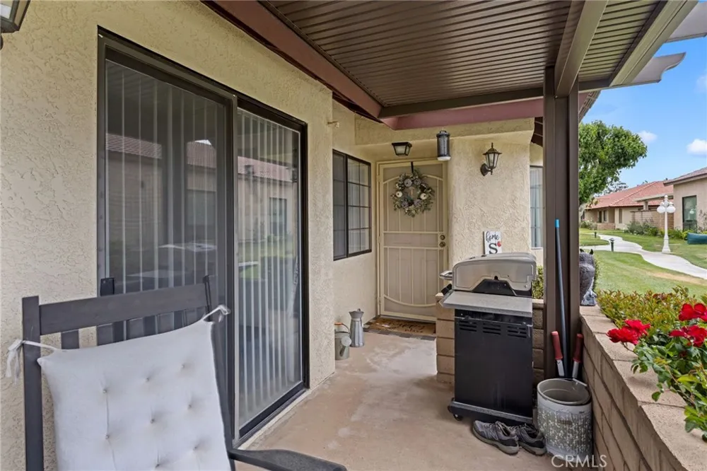 19222 Cottonwood Drive Apple Valley, CA 92308