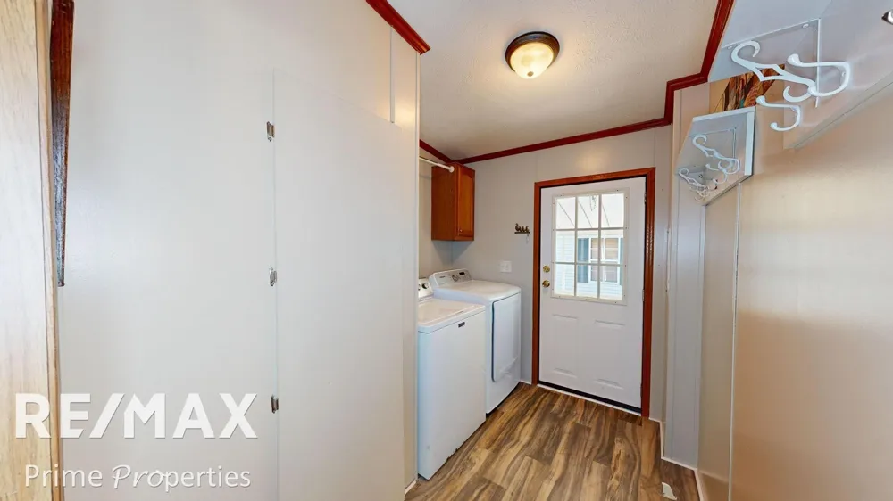 612 Park View Road Clio City, MI 48420