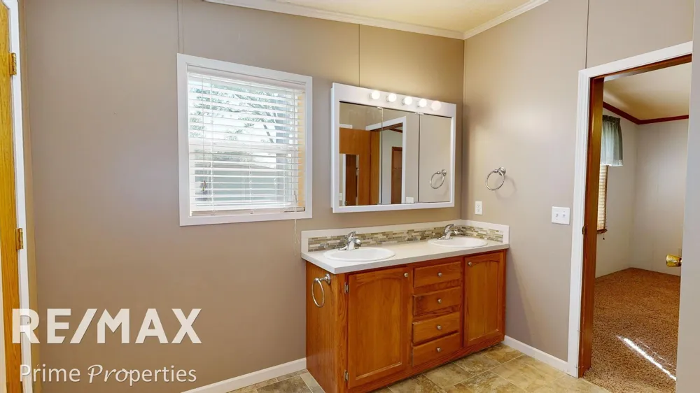 612 Park View Road Clio City, MI 48420