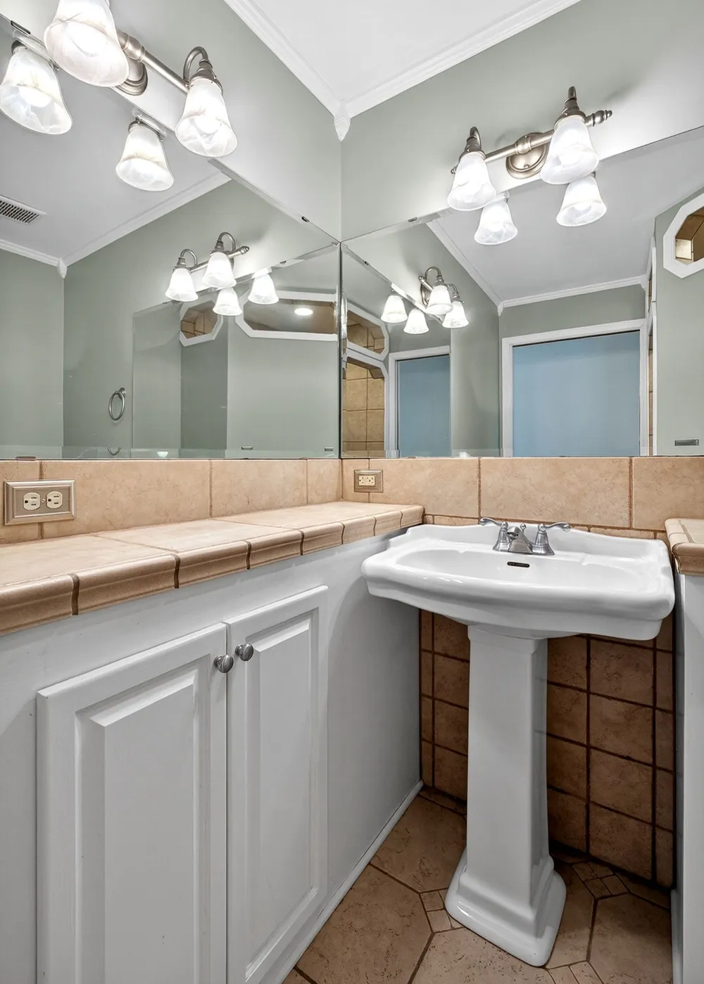 140 Short St Liberty, TN 37095