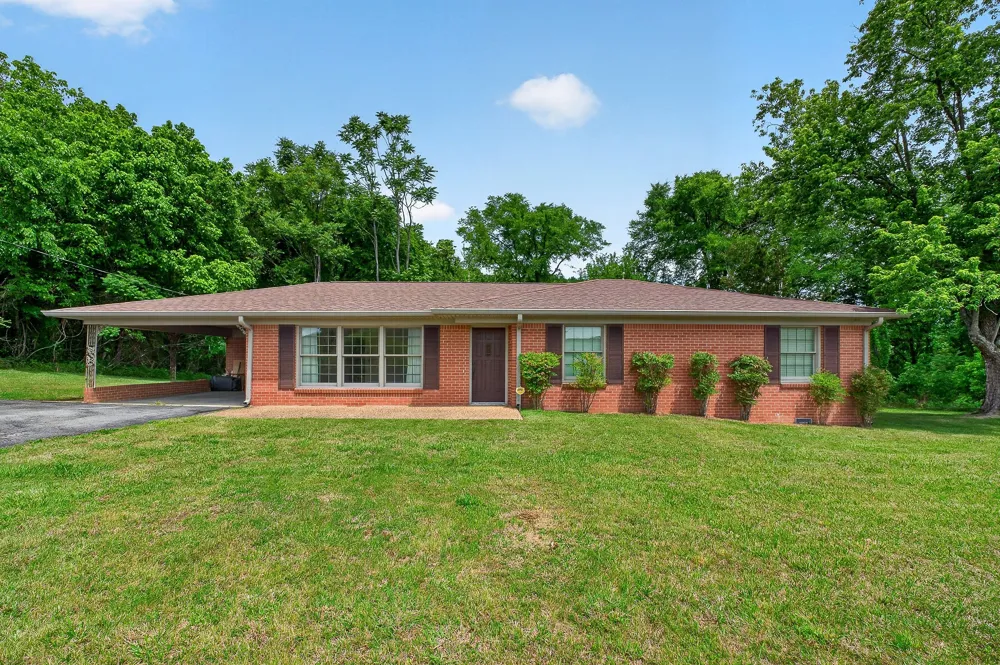 140 Short St Liberty, TN 37095